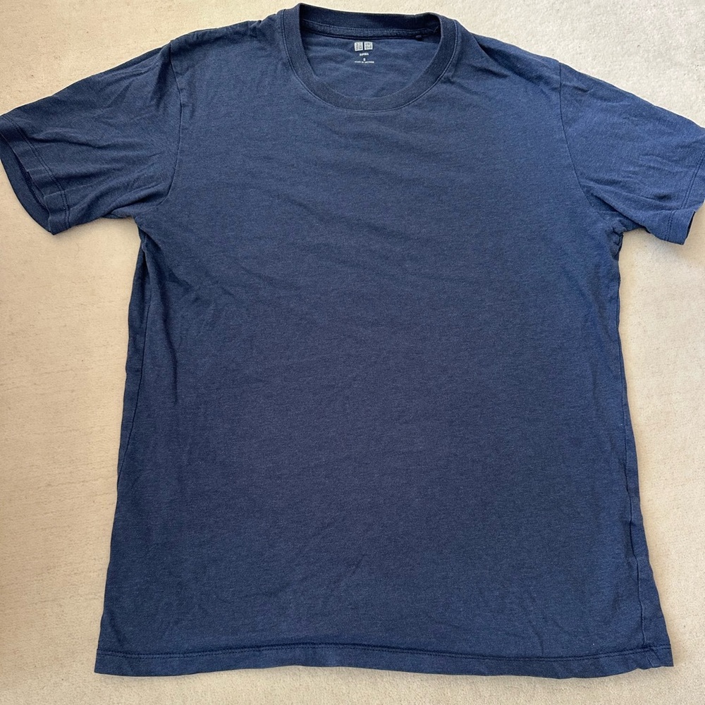 Uniqlo supima cotton Navy Blue T-Shirt